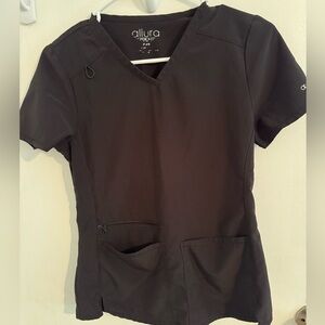 Allura Cherokee V-Neck Scrub Top